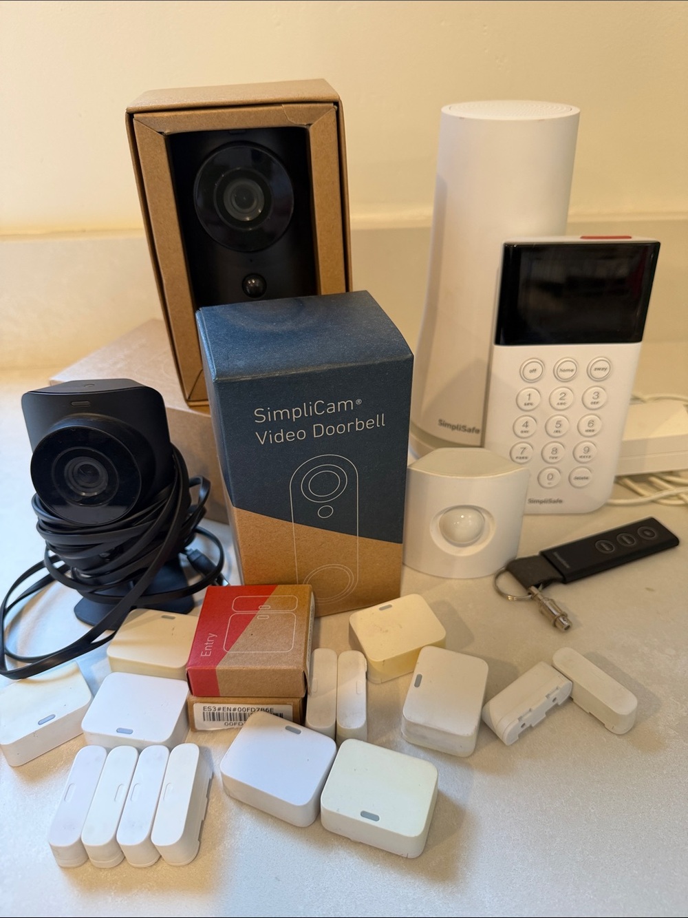 SimpliSafe Home Security Kit in White (Gently Used & New in Box pieces)